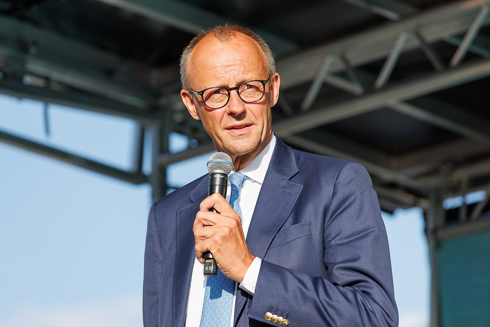 Merz und Laizismus: „So deutlich ist noch kein deutscher Kanzler geworden”